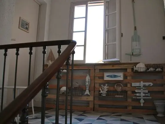 Une Chambre en Ville - Lobi