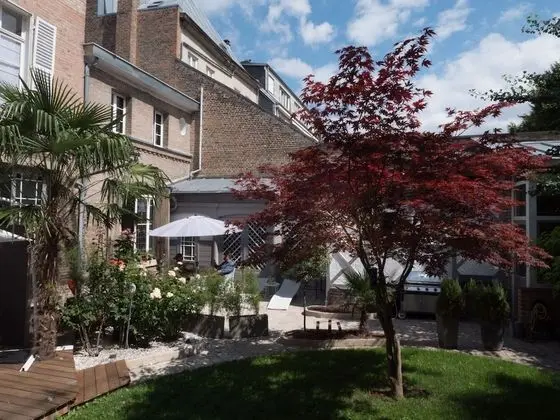 Une Maison en Ville chambres d'hôtes - Dış Mekan