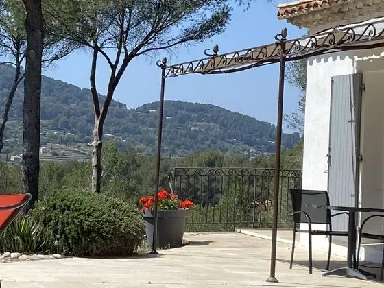 Une Pause en Provence - Dış Mekan