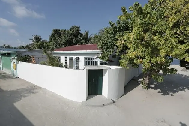 Ungoofaaru Inn