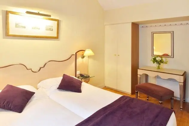 Hotel Unic Renoir Saint Germain - Oda