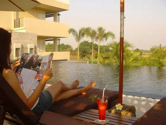 Uniland Golf & Resort - Havuz