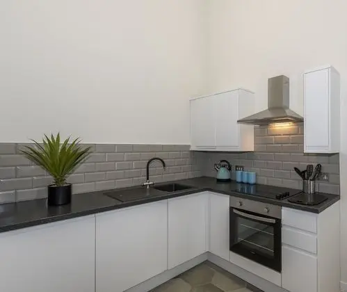 Union Bank Apartments - Mutfak