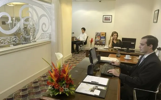 Unipark Hotel Guayaquil - Lobi