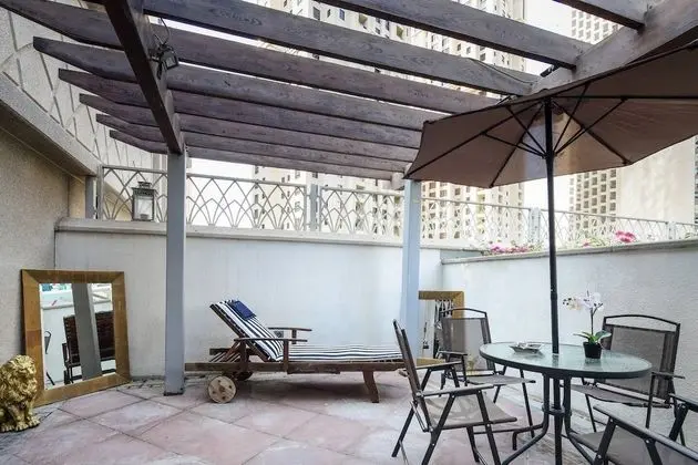 Unique 1BR Loft in Dubai Marina! - İç Mekan