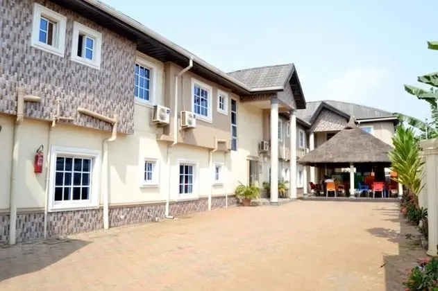 Unique Didis Royal Hotel & Suites