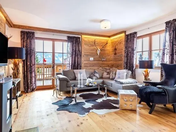 Unique & Exclusively Furnished Chalet near Ski Lift - Öne Çıkan Resim