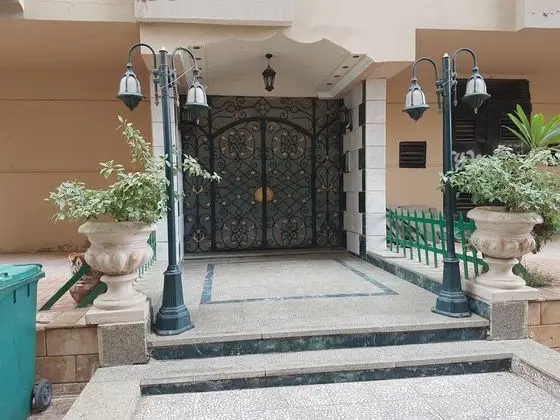 Unique Flat