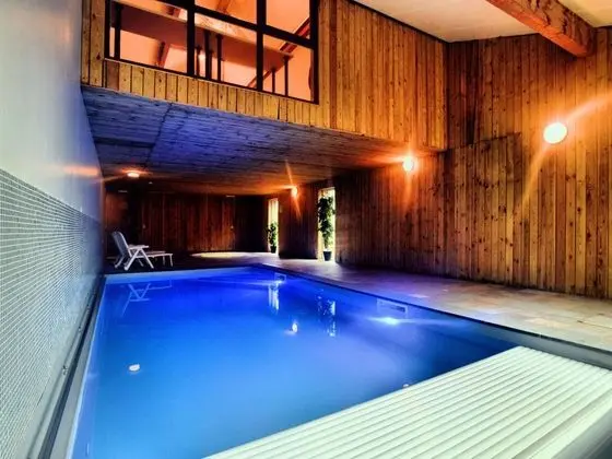 Unique Holiday Home with Pool near Park & Ski Area - Öne Çıkan Resim