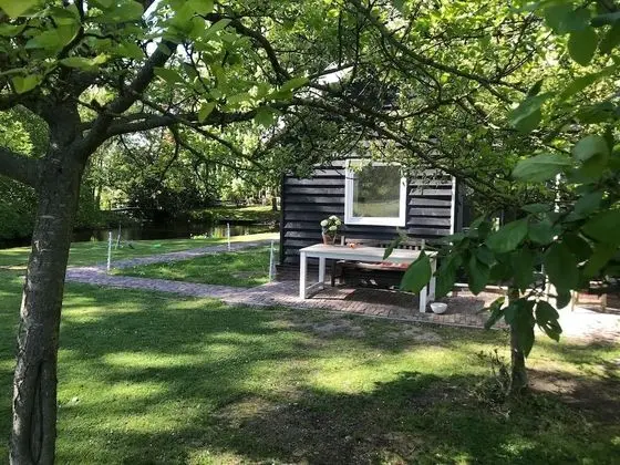 Unique House at Lake Ijsselmeer - Öne Çıkan Resim