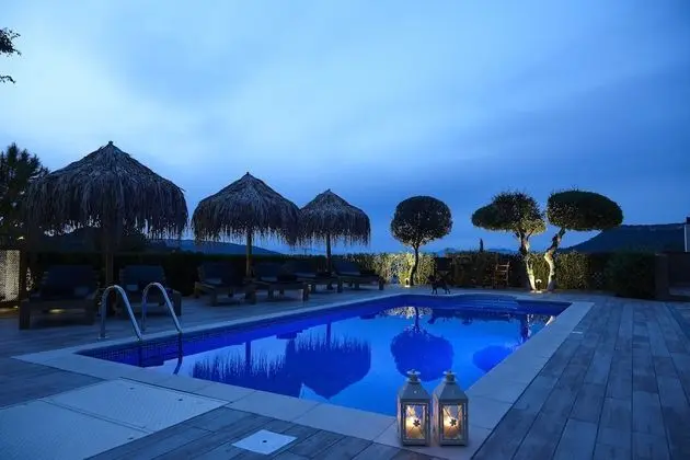 Unique Villa La Vie Est Belle - Havuz