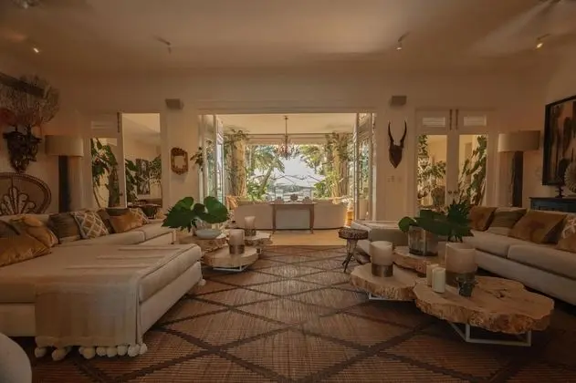 Unique Lake-front 10-bedroom Mansion in Most Luxurious Resort of the Caribbean