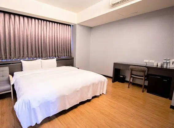 Unique Hotel - Military 75 Hotel - Oda