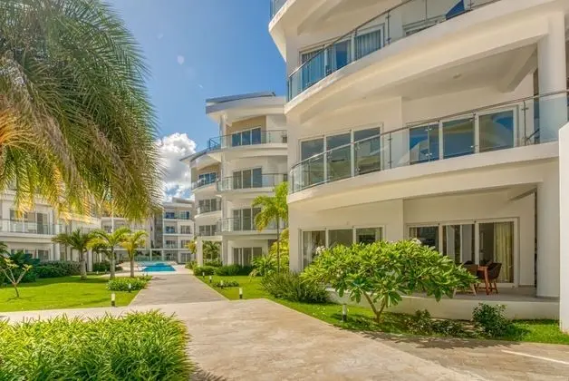 Unique Modern Condo with Beach Access - Dış Mekan