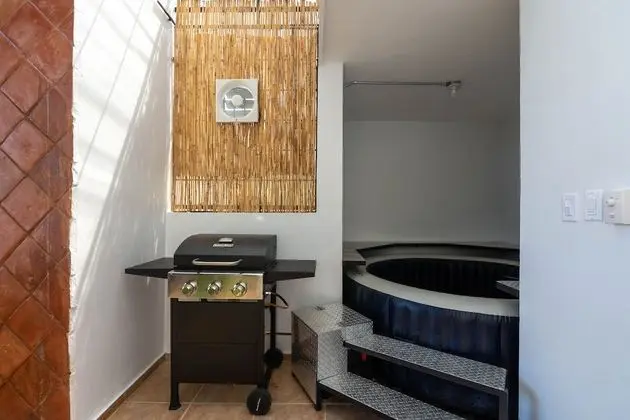 Unique & Spacious 2bdrs Luxury Condo - Oda Düzeni
