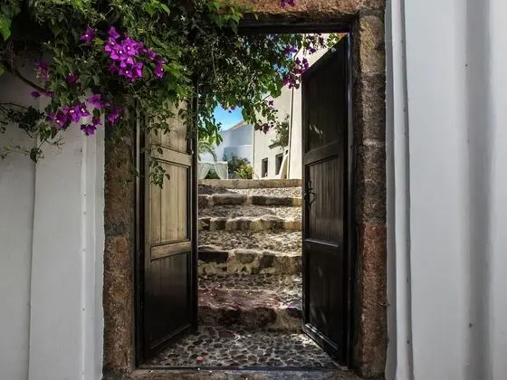 Unique Villa, Stone's Throw Cosy Village Megalochori, Tranquillity and Space - Lobi