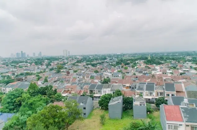 Unique Studio With Folded Bed Amazana Serpong Apartment