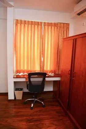 Unique Towers Luxury Boutique Suites - Oda