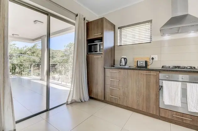 UniqueStay Mayfair Deluxe Apartment - Mutfak