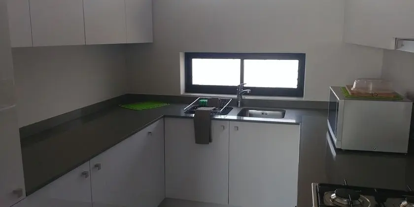 UniqueStay Paardevlei Square 2 Bedroom - Mutfak