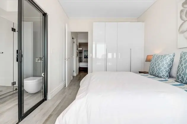 UniqueStay Paardevlei Square Apartment - Adults Only - Oda