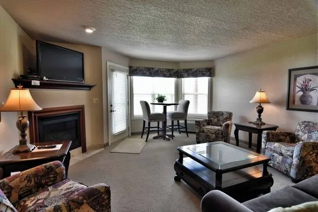 Unit 311 1 BD/ 1 BA Condo