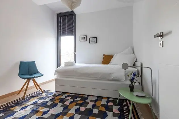 Unit 5 - Trendy Smart Home Triplex Private Garden & Parking - Oda