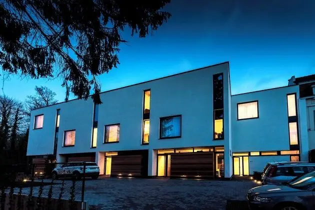 Unit 6 - Colorful Smart Home Triplex Private Garden & Parking - Dış Mekan