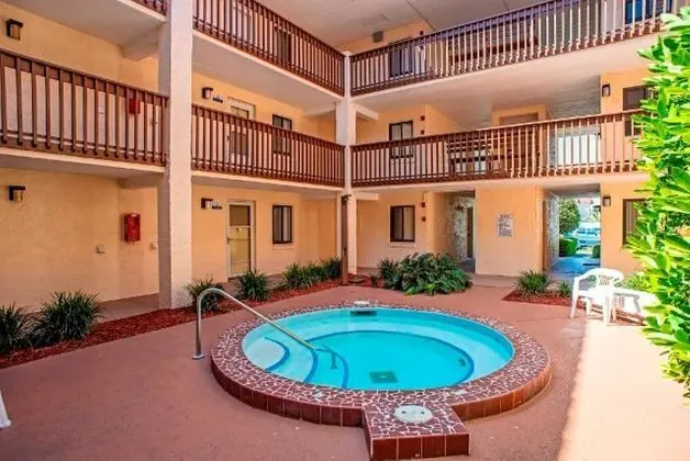 Unit 7106 - Ocean Racquet Club