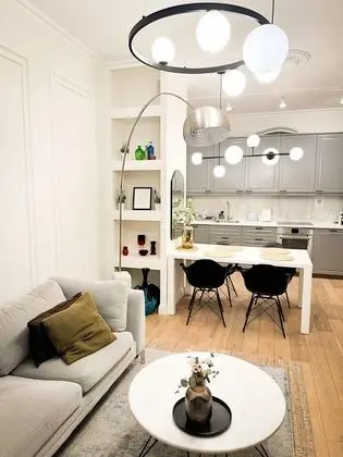 UNIT Centrum deLuX Plac Zbawiciela - Mutfak