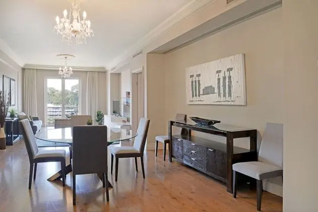 Unit Number 204 Cape Royale Luxury Apartments - İç Mekan