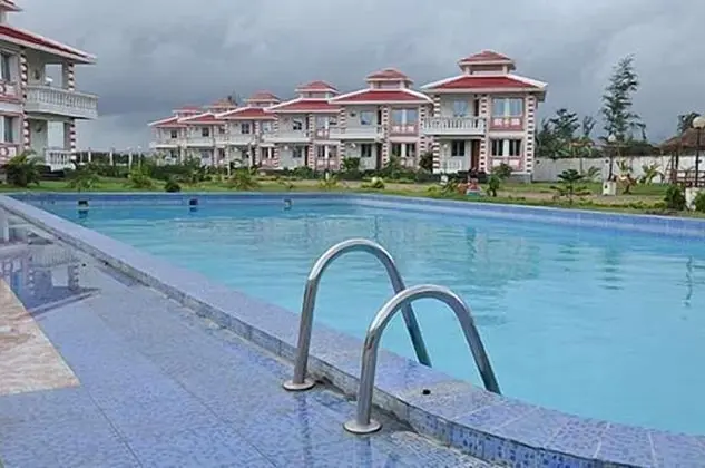 United-21 Beach View Mandarmoni - Havuz