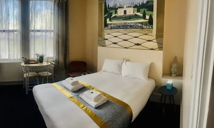 United Lodge Hotel & Apartments