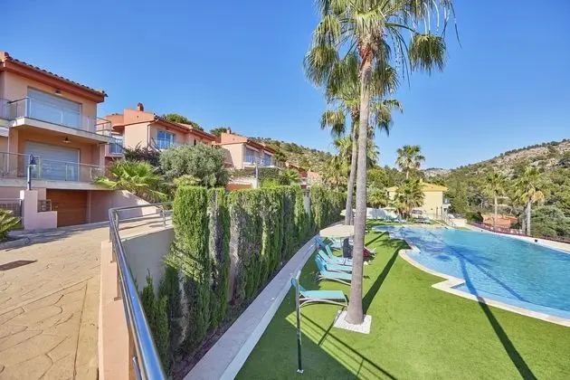 Universal Aquamarin Beach Houses - Havuz
