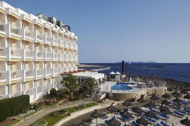Universal Hotel Cabo Blanco