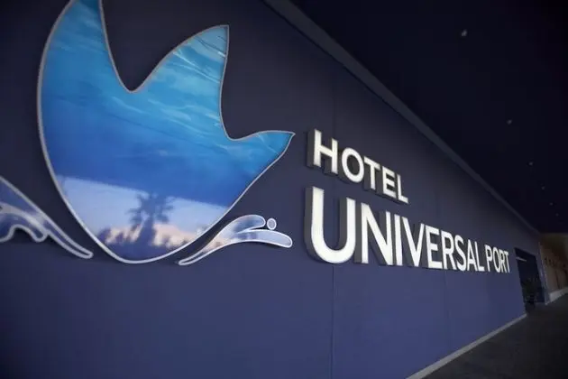 Hotel Universal Port - Dış Mekan