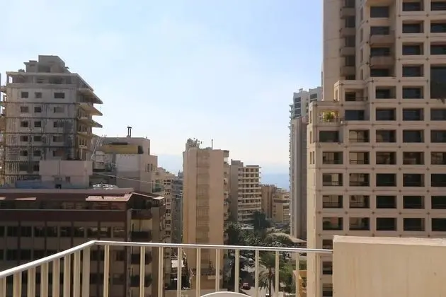 Universal Residence