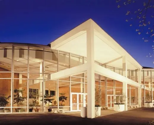 The University of Georgia Center for Continuing Education & Hotel - Dış Mekan