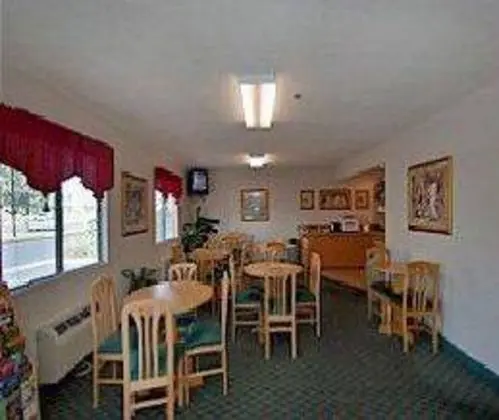 University Inn Fresno