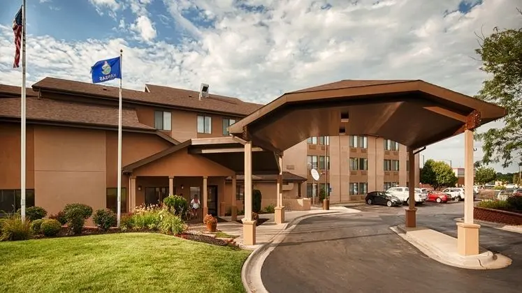 University Inn Lawrence