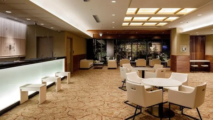 HOTEL UNIZO Kyoto Karasuma Oike - Lobi