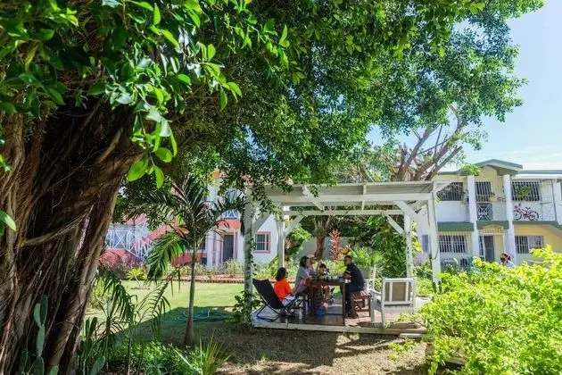 Unwind and Recharge in This Homey Central Retreat