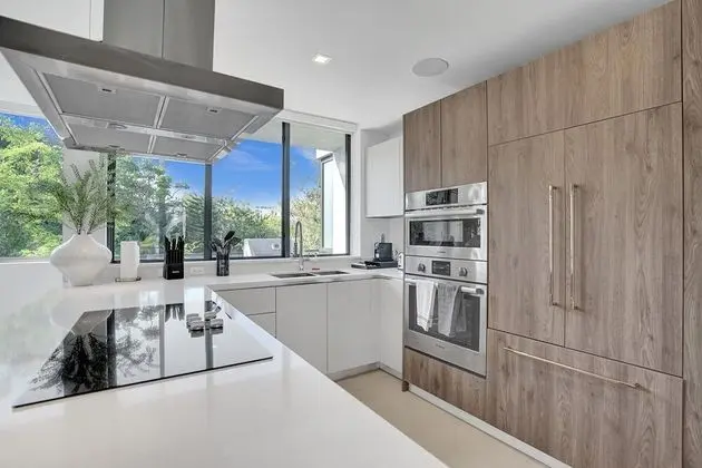 Up East Townhomes by Nomada Residences - Mutfak