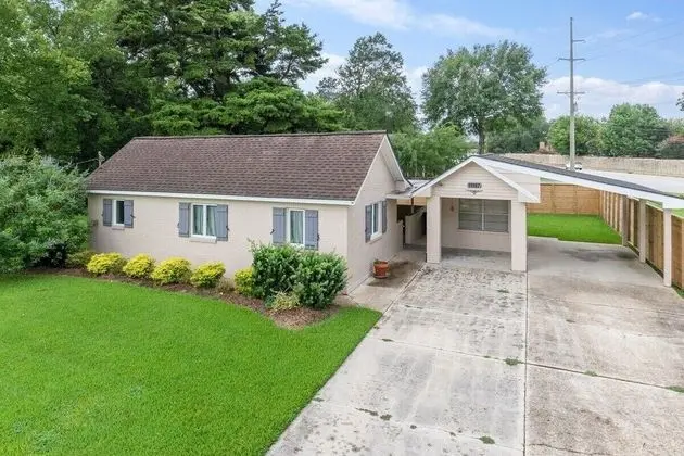 Updated 1-bedroom House in Baton Rouge