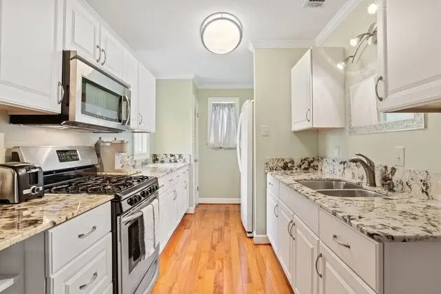 Updated 1-bedroom House in Baton Rouge - Mutfak