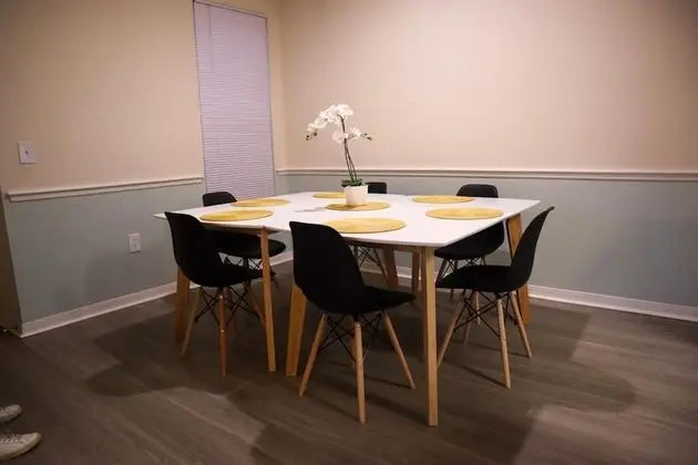 Upgraded 2 bed apt Close to Beaches and Mayo Clinic - Oda