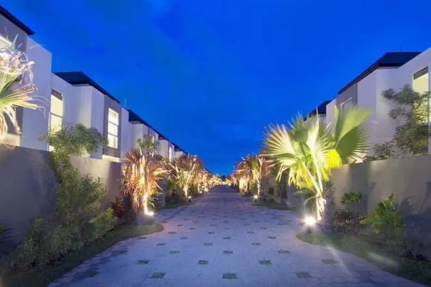 Uppala Villa & Spa Seminyak - Lobi