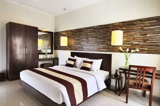 Uppala Villa & Spa Seminyak - Oda