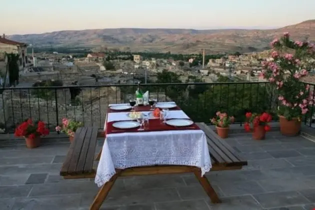 Upper Greek House - Yerinde Yemek