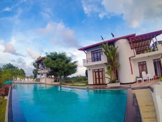 Uppermost Villa - Galle - Havuz